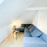 Lägenhet Spacious And Modern House Close To Center *