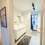 Appartement Spacious And Modern House Close To Center *