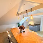Spacious And Modern House Close To Center *