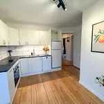 Appartement Spacious And Modern House Close To Center *
