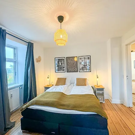 Spacious And Modern House Close To Center אורהוס