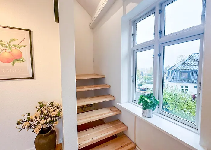 Апартаменты Spacious And Modern House Close To Center Орхус