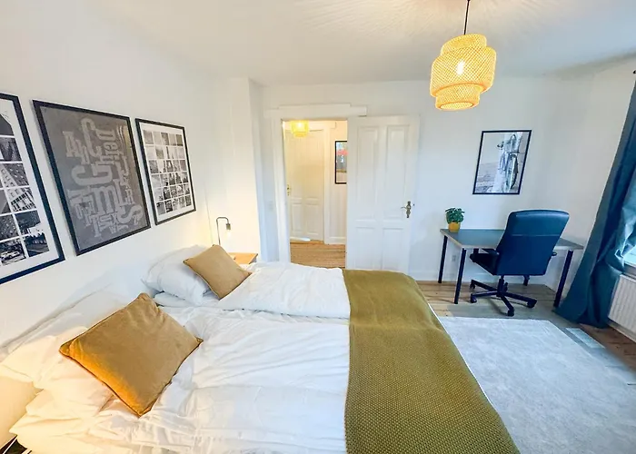 Lägenhet Spacious And Modern House Close To Center *