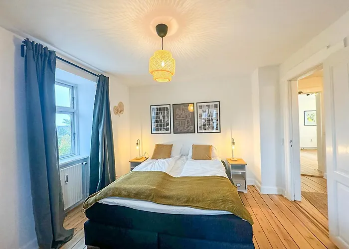Spacious And Modern House Close To Center Орхус