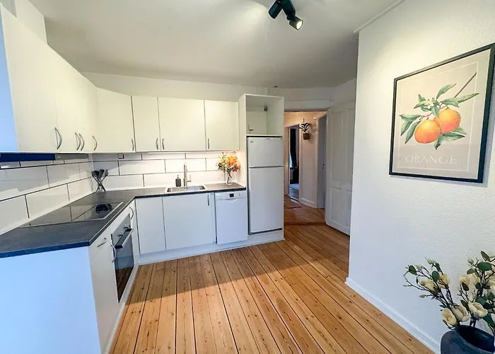 Lägenhet Spacious And Modern House Close To Center *